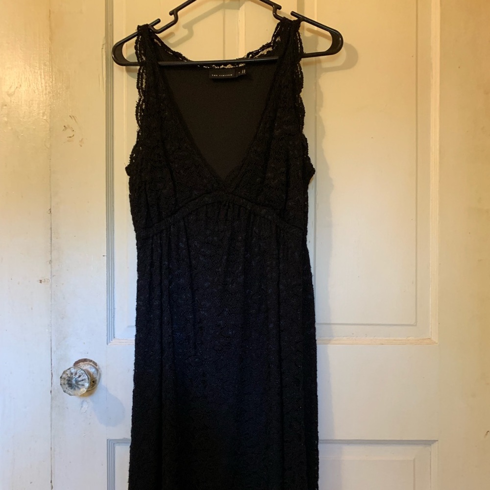 Pretty black lace dress